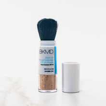 Load image into Gallery viewer, Mineral Powder Sunscreen Brush SPF 50
